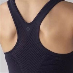 🍋Lululemon reveal tank size 6 🍋